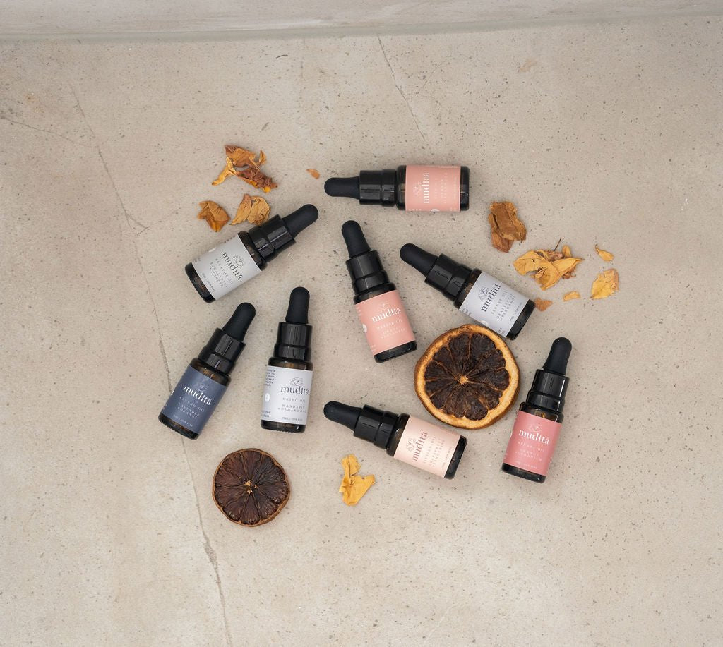 Essential Oils, aromatherapy, wellness, self care